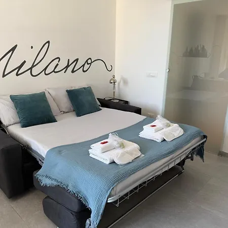 Centre, Stylish Flat, Porta Venezia, Fast Wifi, Ac, Metro * Milano