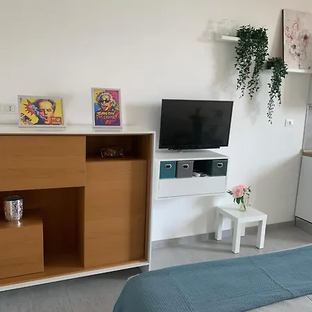 Centre, Stylish Flat, Porta Venezia, Fast Wifi, Ac, Metro Lejlighed