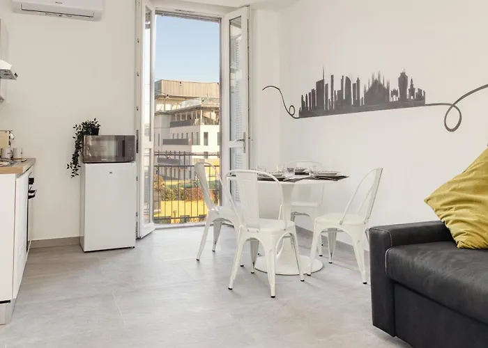 Stylish Flat Porta Venezia Fast Wifi Ac Metro-5 Min From Duomo Apartment Mailand