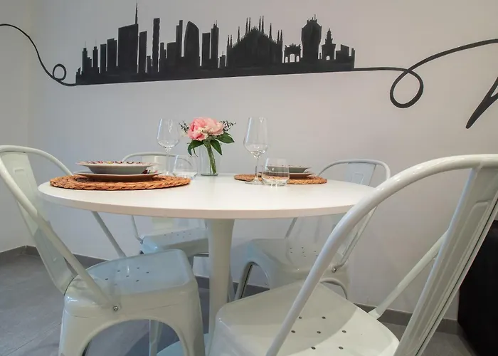 Stylish Flat Porta Venezia Fast Wifi Ac Metro-5 Min From Duomo * Mailand