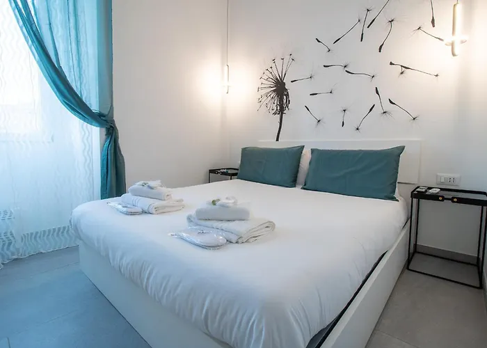 Apartment Stylish Flat Porta Venezia Fast Wifi Ac Metro-5 Min From Duomo Mailand