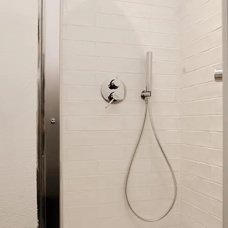 Διαμέρισμα Ideal Rent - Sirtori 10 *