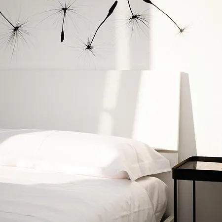 Ideal Rent - Sirtori 10 Μιλάνο